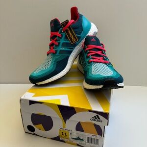 NIB adidas UltraBoost Men's size 11